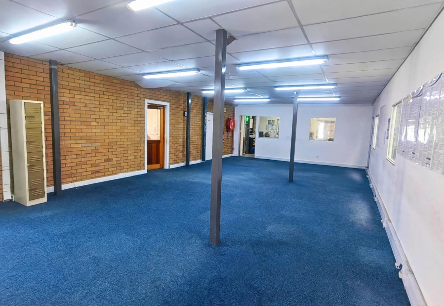 To Let Commercial Property for Rent in Ottery Western Cape